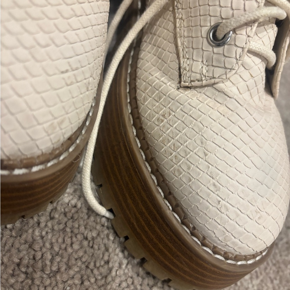 Altr’D State Cream Lace-Up Combat Platform Chunky Boots Textured 7.5 Festival - Picture 7 of 11